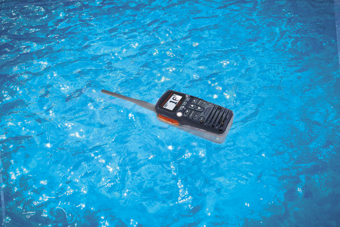 handheld VHF radio